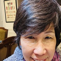 Haircomb - Color and textured cut.