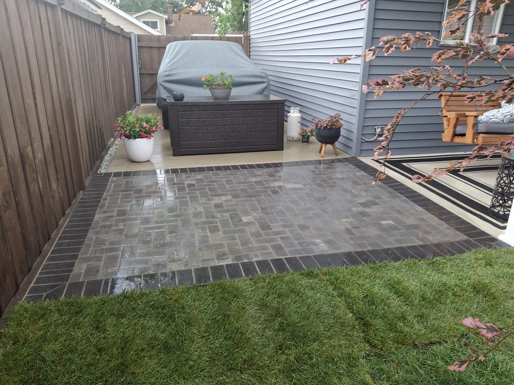 Unikstone Hardscape - tree service in Chicago, IL