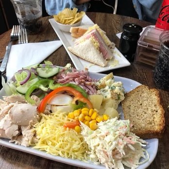 Lillys - Coffee & Tea Near Me - Bushmills, MYL