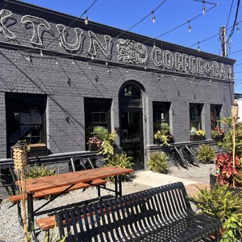 Aaktun Coffee & Bar - Coffee & Tea Near Me - Durham, North Carolina