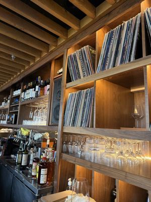 Nómade Tapas and Records by null
