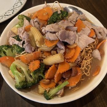 Ruen Thai Restaurant - 64. Rad Nar Mee Krob with pork- comes with crunchy noodles - Thai Near Me - Roseville, California Ruen Thai Restaurant - 64. Rad Nar Mee Krob with pork- comes with crunchy noodles - Thai Near Me - Roseville, California