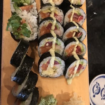 Billy Sushi - Spicy tuna roll and Ai Carumba - Japanese Near Me - Minneapolis, Minnesota Billy Sushi - Spicy tuna roll and Ai Carumba - Japanese Near Me - Minneapolis, Minnesota