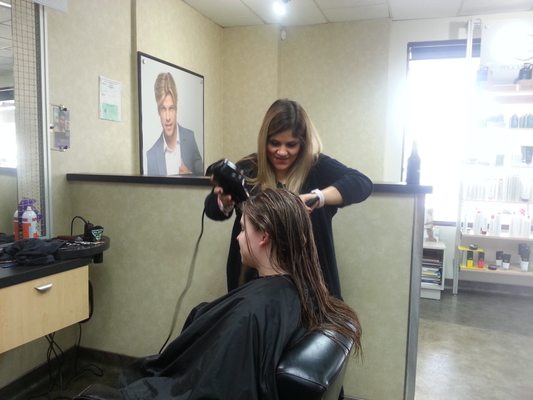 Supercuts 1383 W Arrow Hwy San Dimas Arrow Plaza San Dimas Ca Hair Salons Mapquest