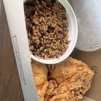 Li'l Dizzy's Cafe - Fried Chicken and dirty rice - Cajun/Creole Near Me - New Orleans, Louisiana Li'l Dizzy's Cafe - Fried Chicken and dirty rice - Cajun/Creole Near Me - New Orleans, Louisiana