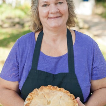 Ahlemeyer Farms Old Time Bakery - Kim Kiel, Owner and Manager of Ahlemeyer Farms Bakery - Bakeries Near Me - Columbus, Indiana