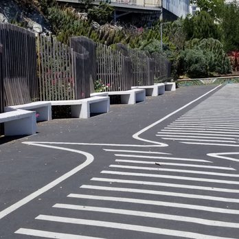 TunnelTop Park - Cool sitting area - Parks Near Me - San Francisco, California TunnelTop Park - Cool sitting area - Parks Near Me - San Francisco, California