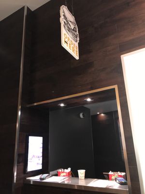 CHUCK BURGER by null