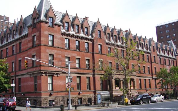 HI New York City Hostel by null