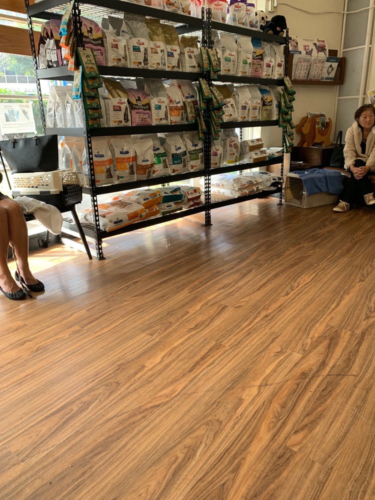 BLUE CROSS ANIMAL HOSPITAL 103 Photos & 145 Reviews Veterinarians