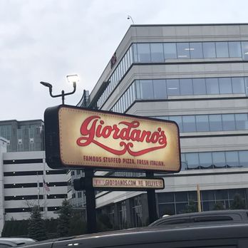 Giordano's - Restaurant sign outside - Pizza Near Me - Rosemont, Illinois