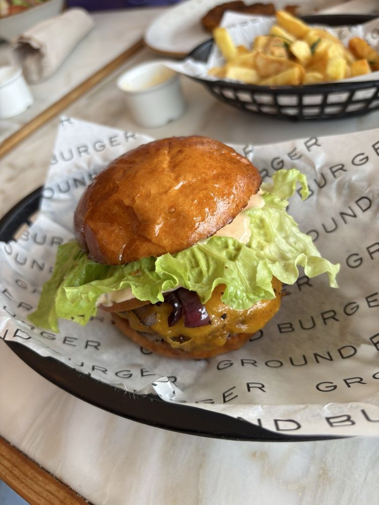 Ground Burguer