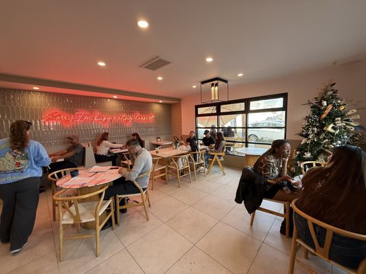 Desserts by Clement by null