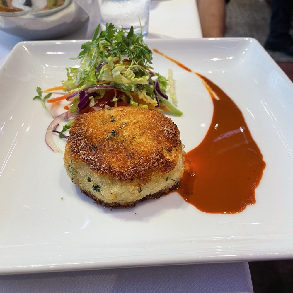 Robert - Jumbo lump crab cake - New American Near Me - New York, New York Robert - Jumbo lump crab cake - New American Near Me - New York, New York