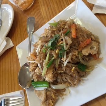 Iron Pan Thai Kitchen - Pad woon sen - Thai Near Me - Poway, California
