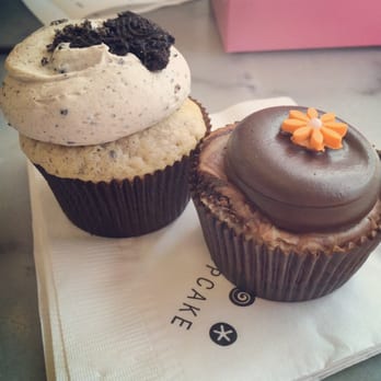 Georgetown Cupcake - Oreo and marbled fudge cupcakes - Cupcakes Near Me - Washington, DC, District of Columbia Georgetown Cupcake - Oreo and marbled fudge cupcakes - Cupcakes Near Me - Washington, DC, District of Columbia