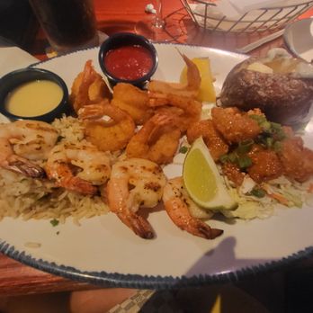 Red Lobster - Seafood Near Me - Temecula, California