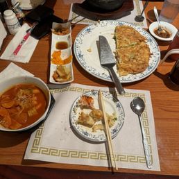 A1. SEAFOOD PANCAKE A13. DUKBOKI R1. BIBIMBAP