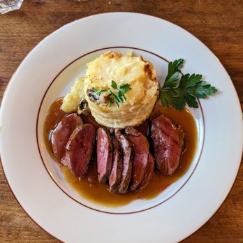 Le Bistrot d'Henri - Duck breast - French Near Me - Paris, 75 Le Bistrot d'Henri - Duck breast - French Near Me - Paris, 75
