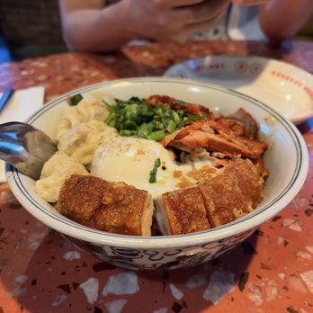 Gao Lhao - Crispy Pork Belly, BBQ Pork, Pork Wontons, Onsen Egg Bha Mee Hang - Thai Near Me - Seattle, Washington