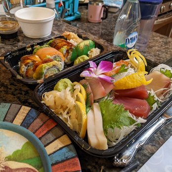 Oishii Ocean - Sashimi and sushi roll. Fabulous presentation and food. - Japanese Near Me - Newark, Delaware