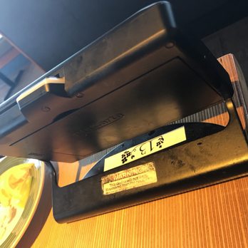 Applebee's Grill + Bar - These tabletop chargers console is disgusting! The service is horrible, slow and sloppy. The place was empty I was so confused. - American Near Me - Bronx, New York Applebee's Grill + Bar - These tabletop chargers console is disgusting! The service is horrible, slow and sloppy. The place was empty I was so confused. - American Near Me - Bronx, New York