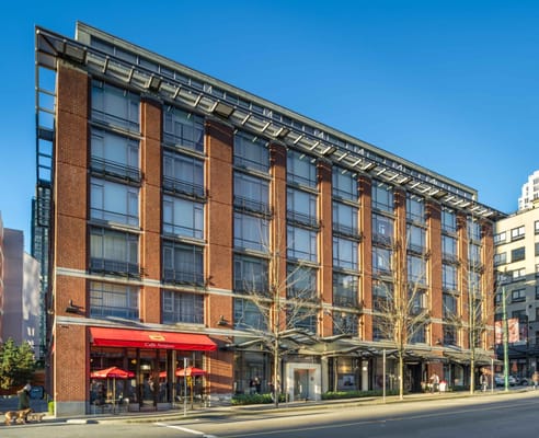 OPUS Vancouver by null