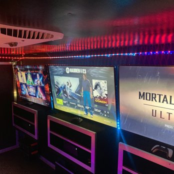 Halls Rolling Video Games - Game Truck Rental Near Me