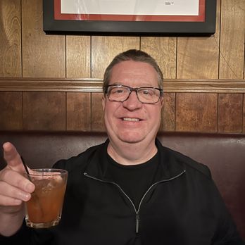 Old Luxemburg Inn - Scottie and an old fashion.... Big surprise - Seafood Near Me - Springfield, Illinois Old Luxemburg Inn - Scottie and an old fashion.... Big surprise - Seafood Near Me - Springfield, Illinois