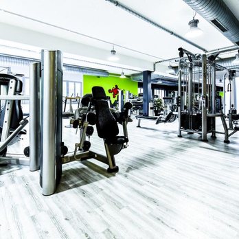 jumpers - Gyms Near Me - Passau, BY