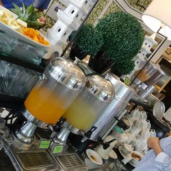 Romulo Café