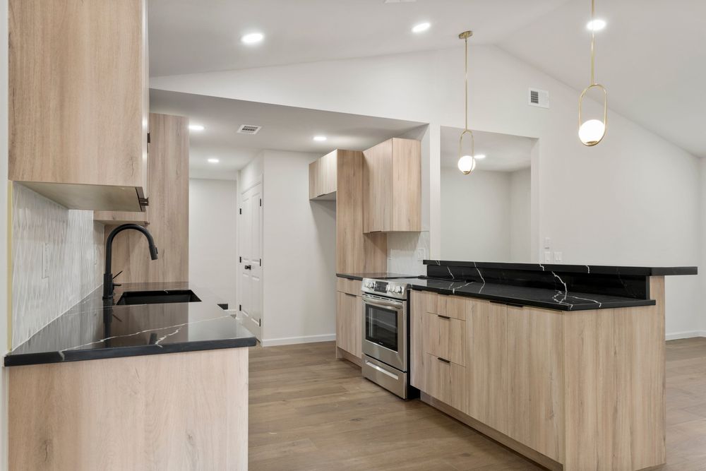 NOW Updated September 2024 60 Photos 9435 E 51st St