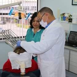 South Miami Smiles - Dental Implants