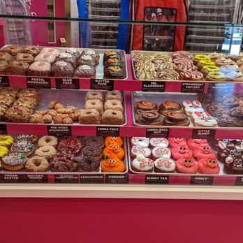 Pinkbox Doughnuts - Donuts Near Me - Primm, Nevada Pinkbox Doughnuts - Donuts Near Me - Primm, Nevada