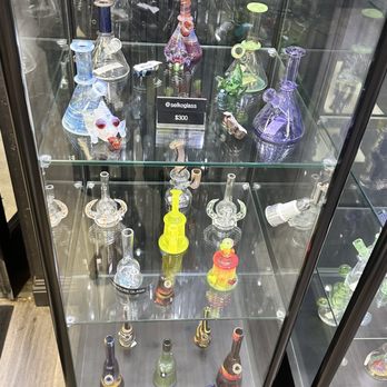 Jungle Vape n Smoke - Notice the pipes are $400 on the shelf at 300 below it. Yikes. - Vape Shops Near Me - El Monte, California Jungle Vape n Smoke - Notice the pipes are $400 on the shelf at 300 below it. Yikes. - Vape Shops Near Me - El Monte, California