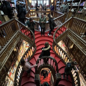 Livraria Lello - Bookstores Near Me - Porto, 13 Livraria Lello - Bookstores Near Me - Porto, 13