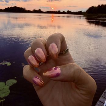 Dreamscape Nails - Nail Salons Near Me - Chicago, Illinois Dreamscape Nails - Nail Salons Near Me - Chicago, Illinois
