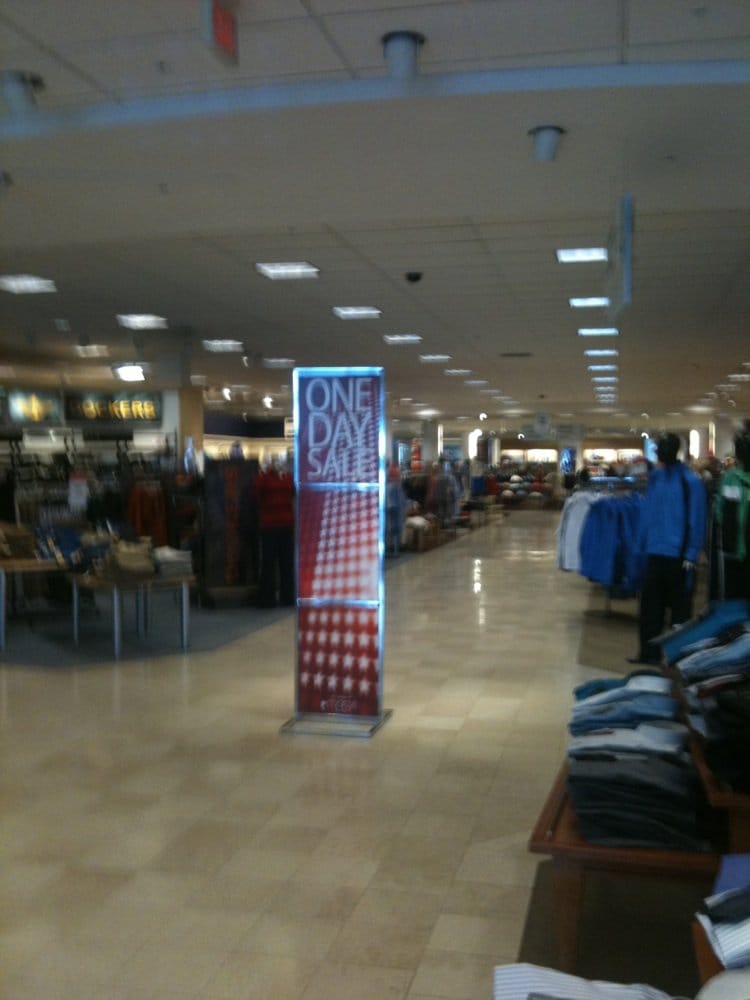 MACY’S 19 Reviews 6301 Blvd, Baton Rouge, Louisiana