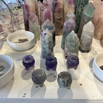Ceremonial - Crystals - Supernatural Readings Near Me - Pittsburgh, Pennsylvania