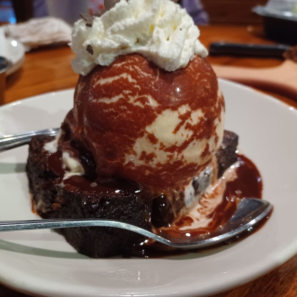 Outback Steakhouse - Chocolate Thunder From Down Under - Steakhouses Near Me - Norwalk, California Outback Steakhouse - Chocolate Thunder From Down Under - Steakhouses Near Me - Norwalk, California
