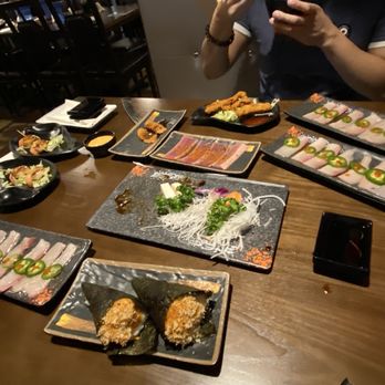 Ohayo Sushi - Spicy Tuna roll, yellow tail jalepeno, Tuna Sashim, Eel Sashimi - Sushi Bars Near Me - Webster, Texas Ohayo Sushi - Spicy Tuna roll, yellow tail jalepeno, Tuna Sashim, Eel Sashimi - Sushi Bars Near Me - Webster, Texas