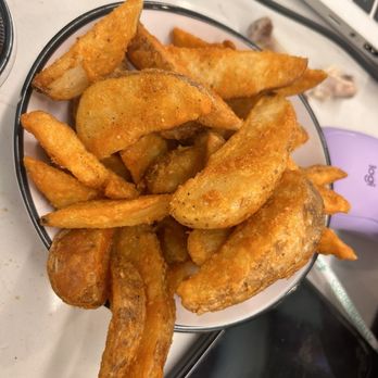 Honeymoon Chicken - Seasoned Wedge Fries - Chicken Shop Near Me - Washington, DC, District of Columbia Honeymoon Chicken - Seasoned Wedge Fries - Chicken Shop Near Me - Washington, DC, District of Columbia
