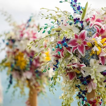 Country Bouquets - Flowers & Gifts Near Me - Makawao, Hawaii
