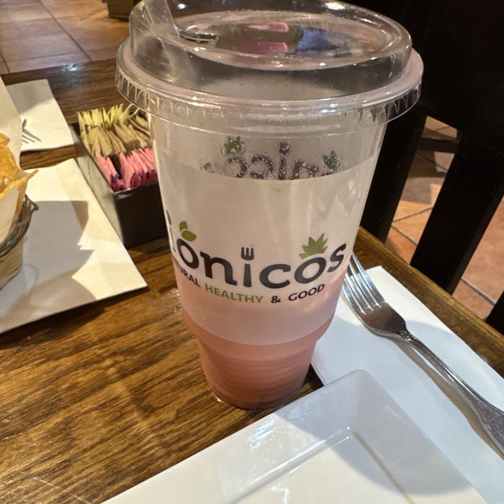 Fonda Don Chon - Strawberry coconut milk drink, so delicious! - Mexican Near Me - Covina, California