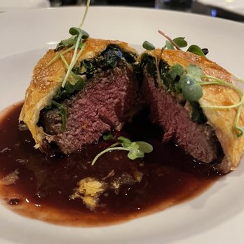 Local Restaurant & Bar - Buffalo Wellington - New American Near Me - Jackson, Wyoming Local Restaurant & Bar - Buffalo Wellington - New American Near Me - Jackson, Wyoming