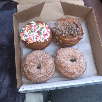 Da Vinci's Donuts - Donuts Near Me - Alpharetta, Georgia Da Vinci's Donuts - Donuts Near Me - Alpharetta, Georgia
