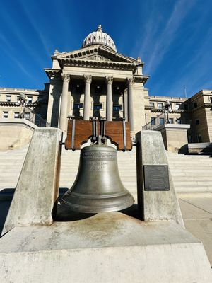 Idaho State Capitol by null