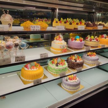 Six Ping - Refrigerated desserts - Bakeries Near Me - Houston, Texas Six Ping - Refrigerated desserts - Bakeries Near Me - Houston, Texas