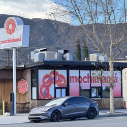 Mochimama - Mochimama on Foothill Blvd