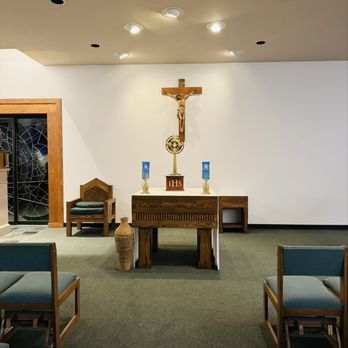 Holy Trinity Catholic Church - Day Chapel - Churches Near Me - Springfield, Missouri Holy Trinity Catholic Church - Day Chapel - Churches Near Me - Springfield, Missouri